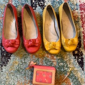 Pair of size 6 shoes